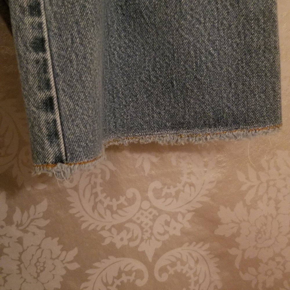 Express Jean's - Picture 4 of 5